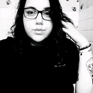 Meet your Posher, Hayley